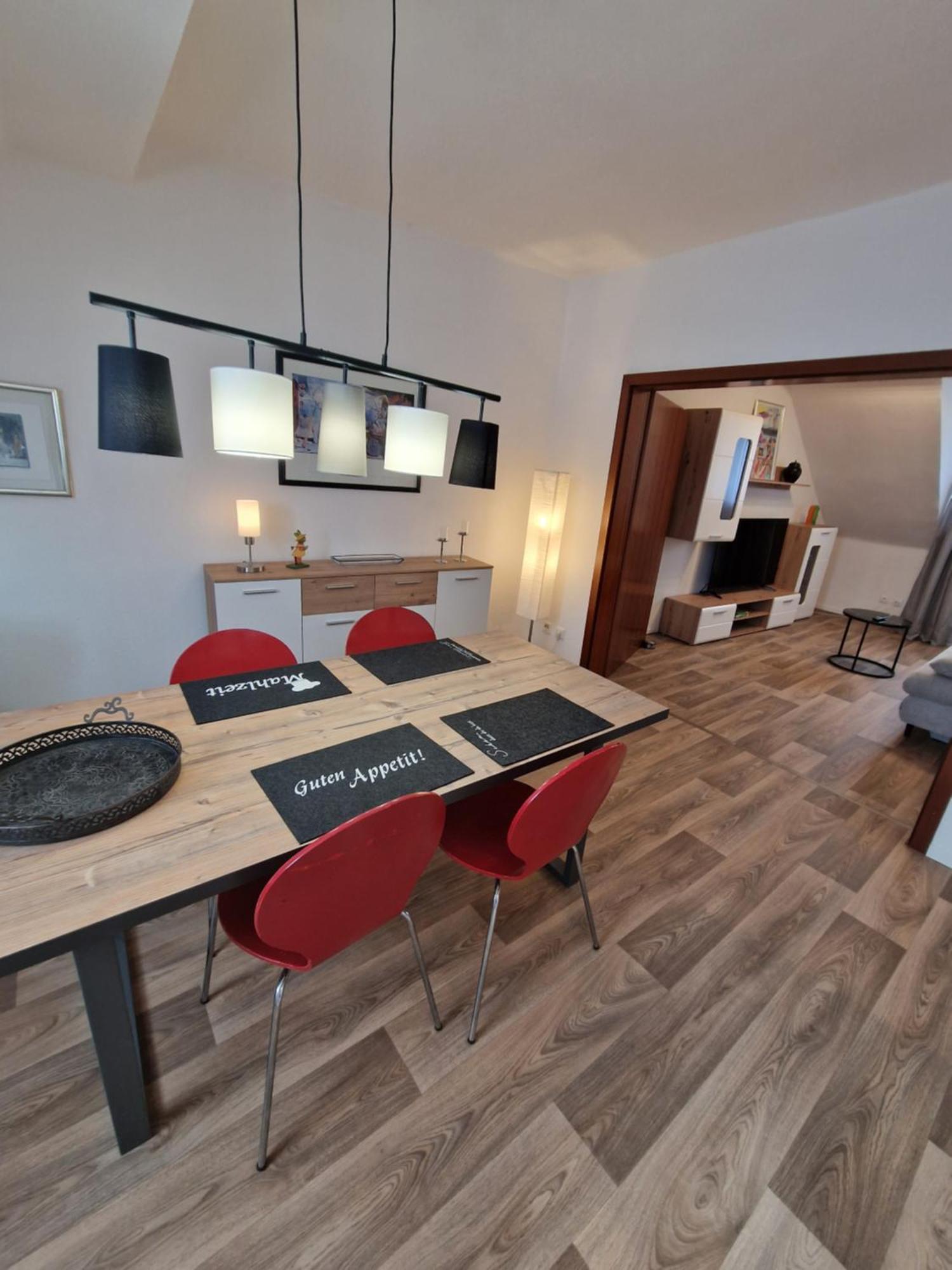 Fewofaubelcentro 42 & 54 & 62 M2 Oberhausen  Room photo